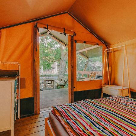 Rendes Glamping Hotel Balatonrendes Exterior photo