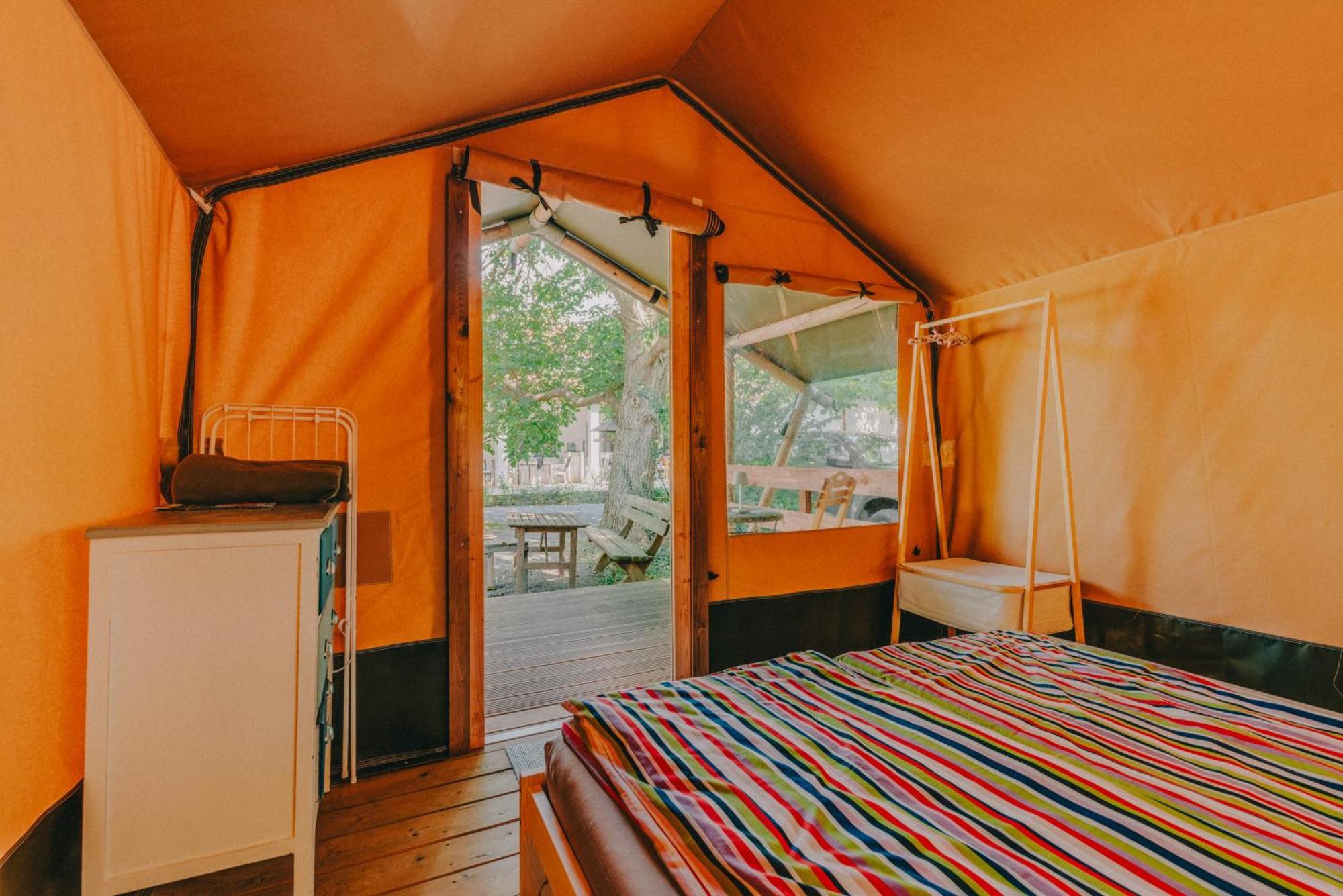 Rendes Glamping Hotel Balatonrendes Exterior photo