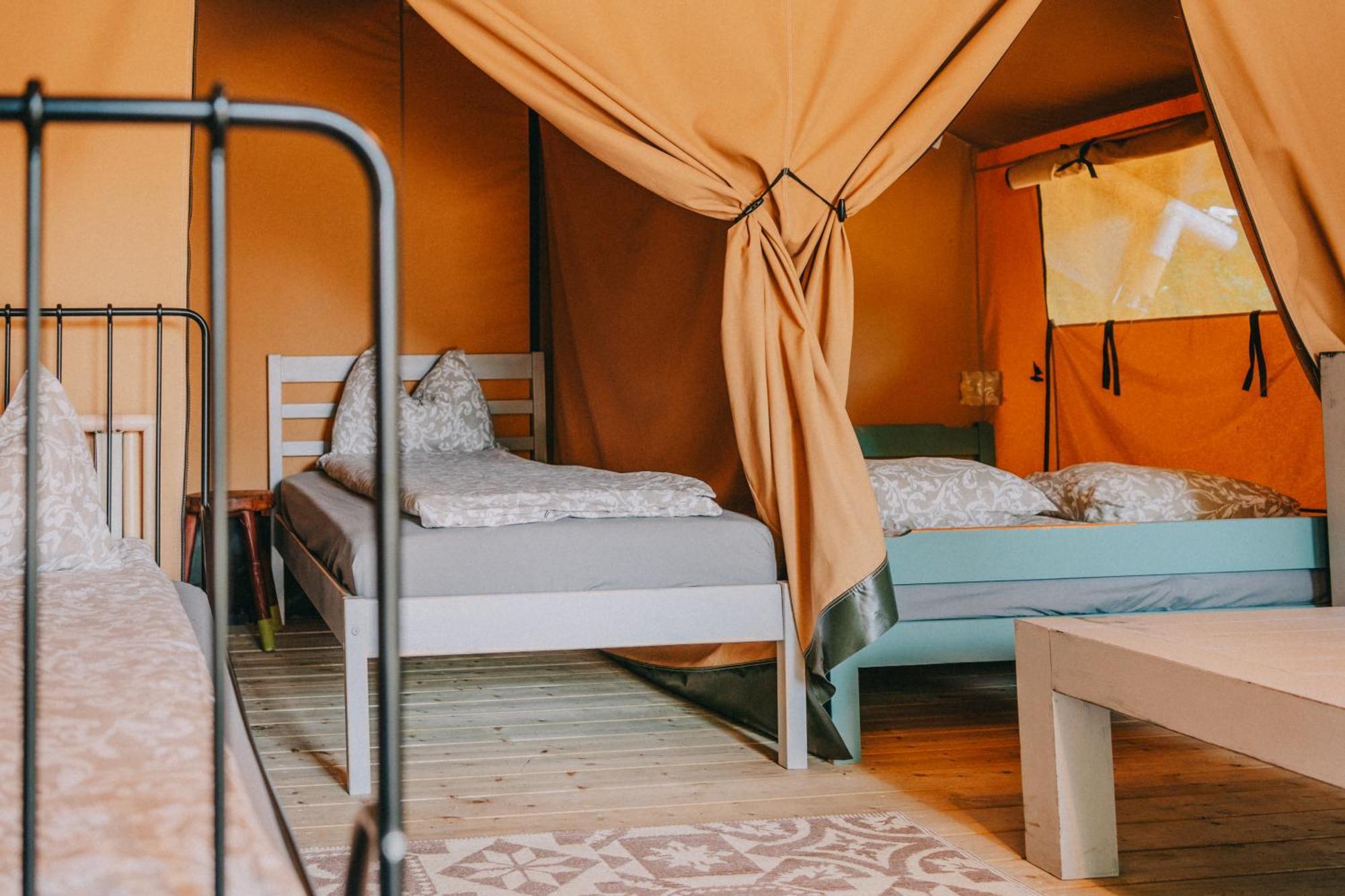 Rendes Glamping Hotel Balatonrendes Exterior photo